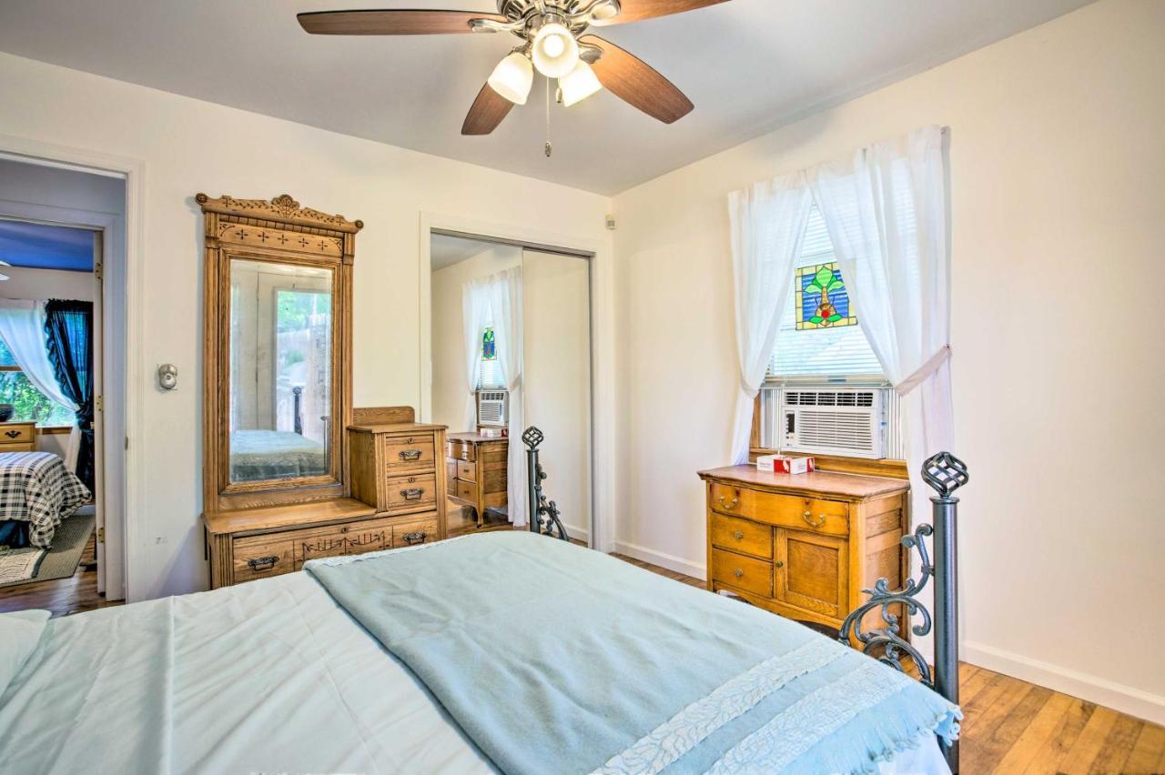 Charming Hampton Bays Home 5 Mi To Coopers Beach Esterno foto
