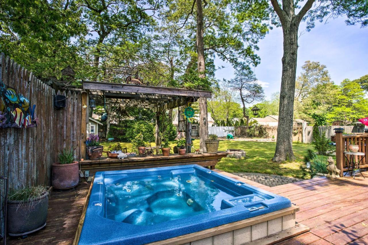 Charming Hampton Bays Home 5 Mi To Coopers Beach Esterno foto